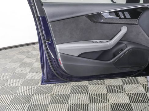 Used 2020 Audi S4 Premium Plus w/ Premium Plus Package image 34