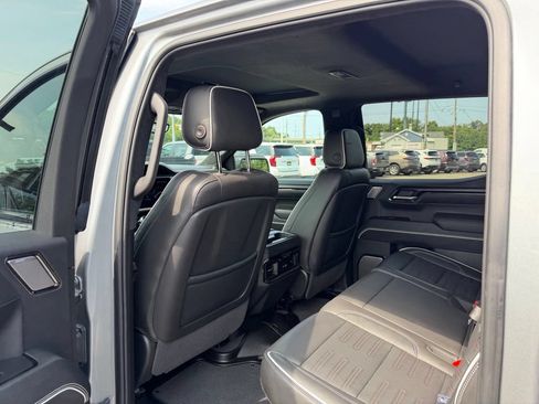Used 2025 GMC Sierra 1500 AT4X AWD/4WD image 13