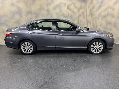 Used 2014 Honda Accord EX image 9