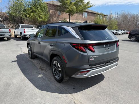 Used 2025 Hyundai Tucson SEL image 3