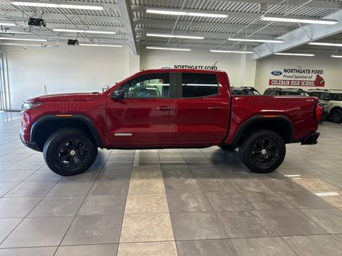 Used 2023 GMC Canyon Elevation w/ Convenience Package AWD/4WD image 16