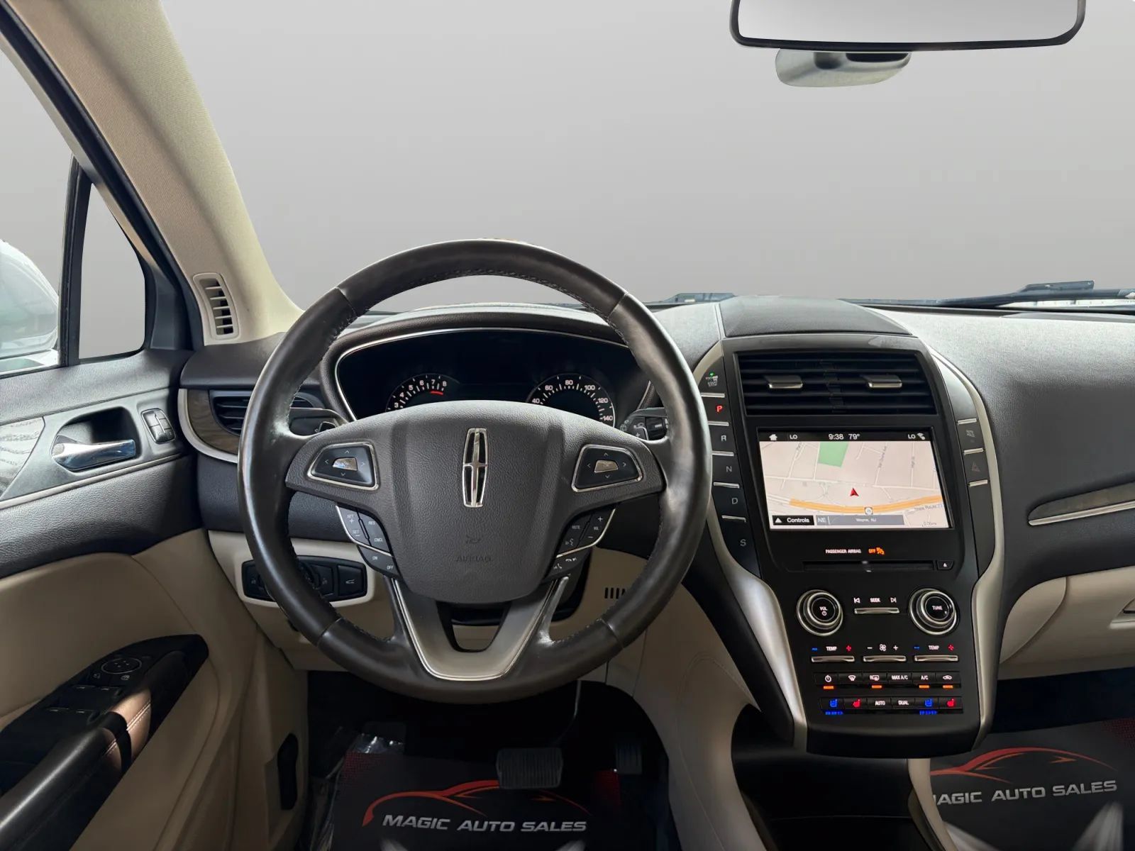 Used 2018 Lincoln MKC Reserve w/ Lincoln MKC Climate Package AWD/4WD image 28