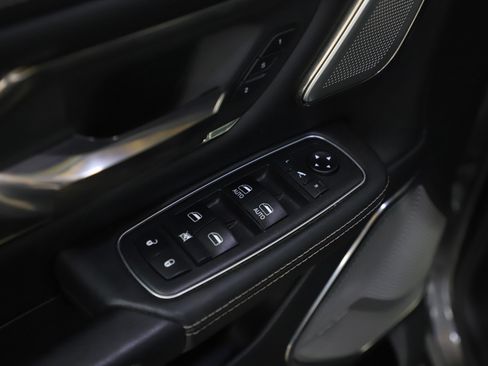 Used 2019 RAM 1500 Limited image 19