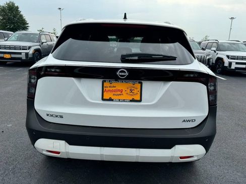 Certified 2026 Nissan Kicks SV w/ Cold Weather Package AWD/4WD image 4