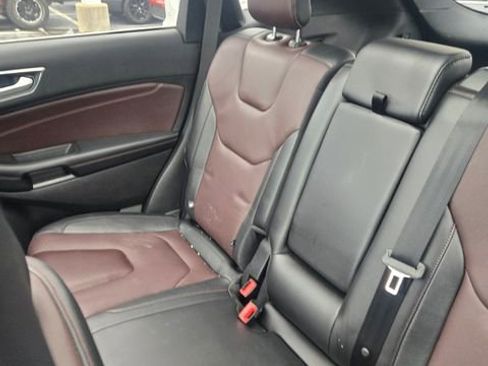 Used 2021 Ford Edge Titanium w/ Equipment Group 301A image 9