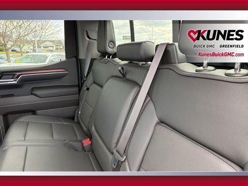 Used 2024 GMC Sierra 1500 Denali w/ Technology Package AWD/4WD image 35