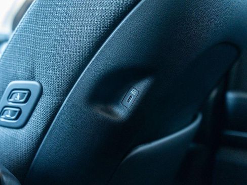 New 2026 Hyundai Ioniq 9 SE w/ Tow & Go Package image 27