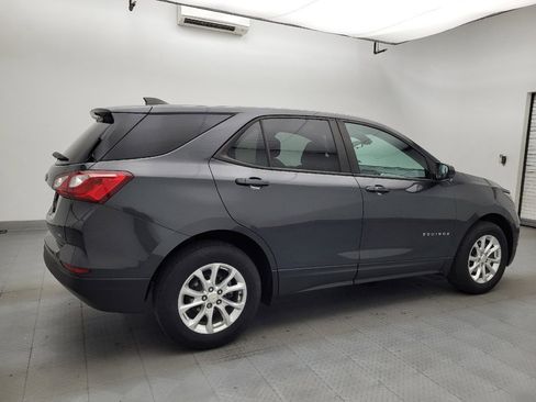 Used 2020 Chevrolet Equinox LS w/ LS Convenience Package AWD/4WD image 10