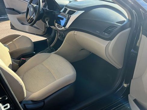 Used 2016 Hyundai Accent SE w/ Option Group 02 image 24