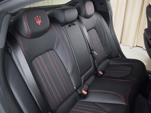 Certified 2022 Maserati Ghibli Modena Q4 image 19