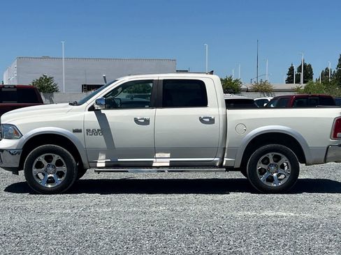 Used 2017 RAM 1500 Laramie w/ Convenience Group AWD/4WD image 6