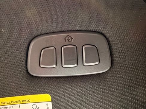 Used 2025 Ford F150 Lariat AWD/4WD image 50