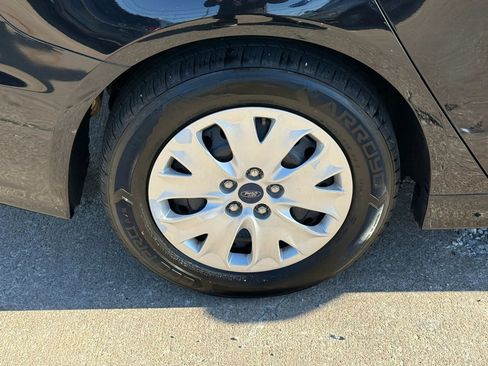 Used 2019 Ford Fusion S FWD image 43