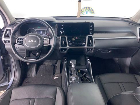 Used 2022 Kia Sorento S image 7