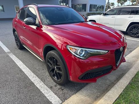 Used 2021 Alfa Romeo Stelvio Sprint w/ Nero Edizione RWD image 2