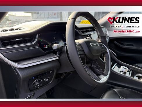 Used 2024 Jeep Grand Cherokee Limited 4xe AWD/4WD image 46