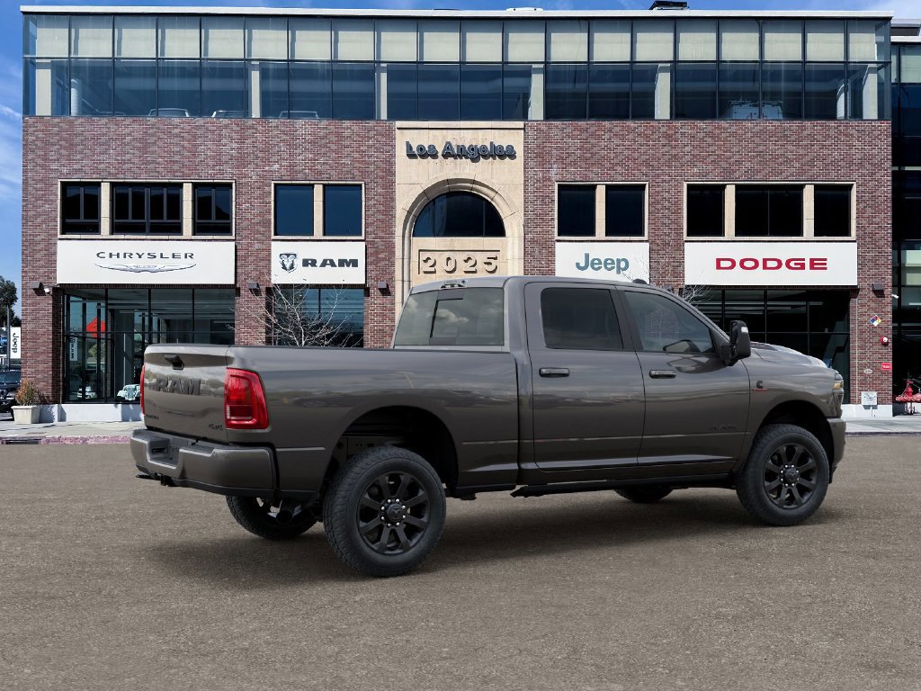New 2026 RAM 2500 Laramie AWD/4WD image 4