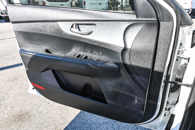 Used 2019 Kia Forte LXS FWD image 24