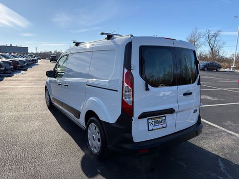 Used 2022 Ford Transit Connect XL image 4