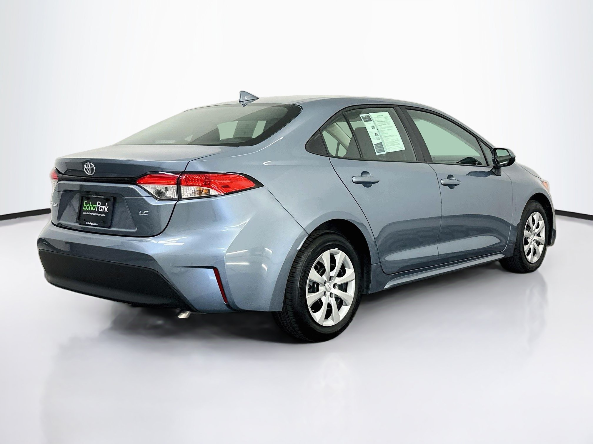 Used 2026 Toyota Corolla LE FWD image 9