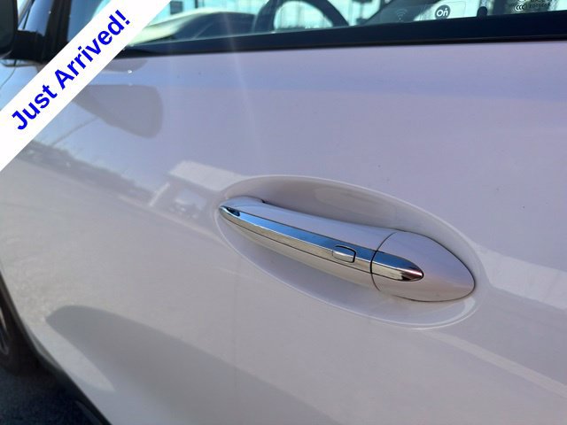 Used 2023 Chevrolet Bolt EUV Premier FWD image 15