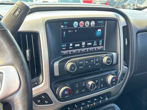 Used 2017 GMC Sierra 1500 SLT AWD/4WD image 21