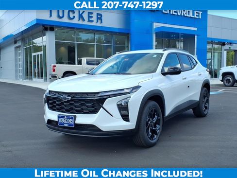 New 2026 Chevrolet Trax LT w/ Driver Confidence Package FWD image 1