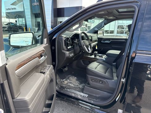 New 2026 GMC Sierra 1500 Elevation w/ Elevation Premium Package image 19