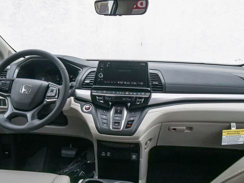New 2026 Honda Odyssey EX-L image 13