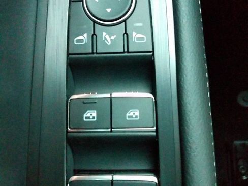 New 2026 Nissan Armada SL image 57