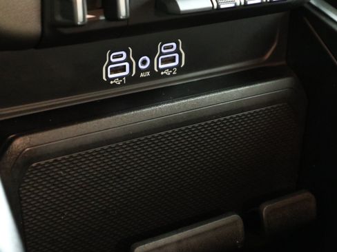 Used 2025 RAM 1500 Lone Star AWD/4WD image 27