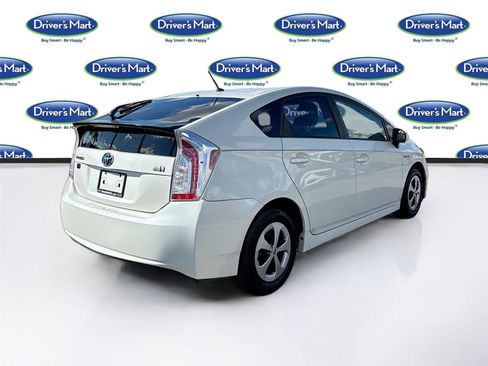 Used 2014 Toyota Prius image 8