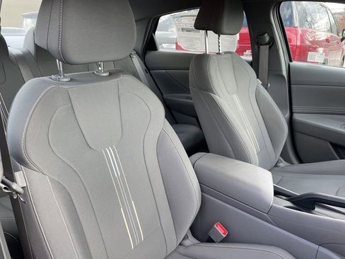 New 2025 Hyundai Elantra Sport image 10