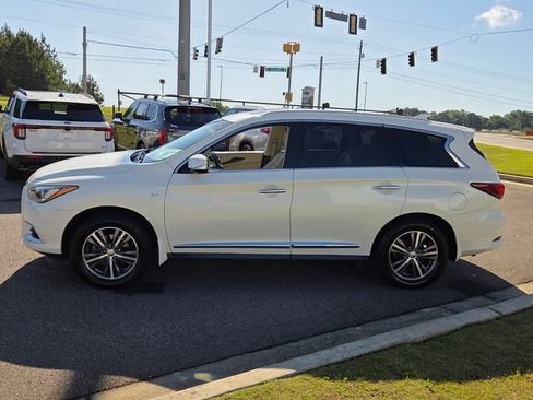 Used 2016 INFINITI QX60 FWD w/ Premium Plus Package image 4