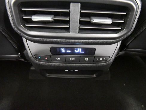 New 2025 Honda Pilot Touring image 17