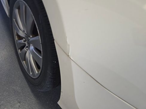 Used 2011 Honda Accord EX-L image 8