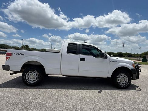 Used 2014 Ford F150 XL w/ Trailer Tow Package AWD/4WD image 3