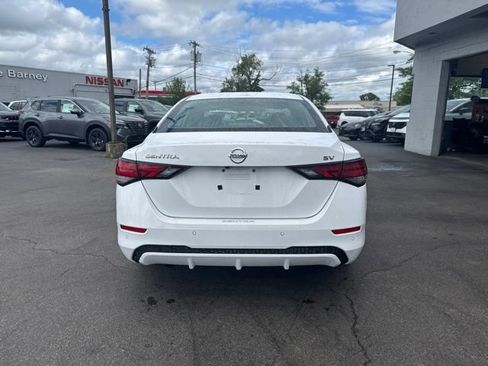 Used 2023 Nissan Sentra SV w/ All-Weather Package FWD image 3