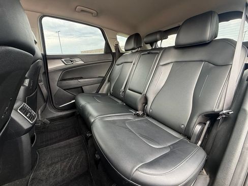 Used 2024 Kia Sportage EX FWD image 24
