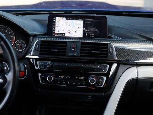 Used 2020 BMW M4 Coupe w/ Competition Package image 45