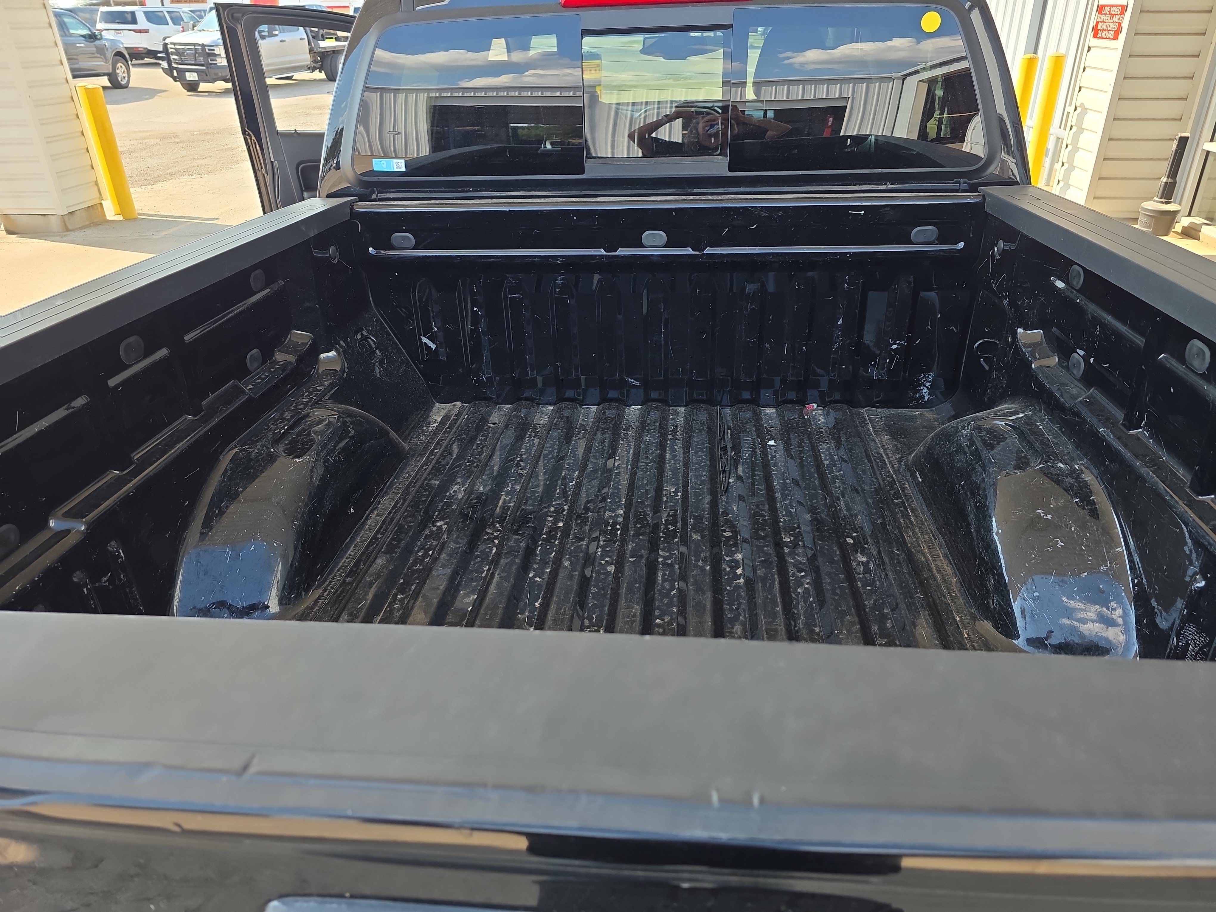 Used 2022 GMC Canyon Elevation w/ Elevation Premium Package RWD image 29