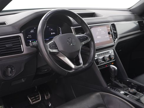 Used 2020 Volkswagen Atlas Cross Sport SEL Premium R-Line AWD/4WD image 25