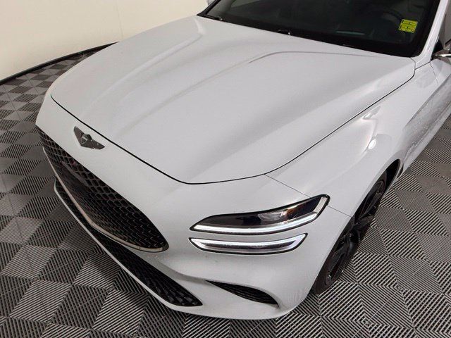 Used 2023 Genesis G70 3.3T w/ Sport Prestige Package RWD image 10