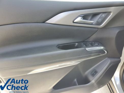 Used 2024 Chevrolet Traverse LS w/ Midnight/Sport Edition FWD image 19
