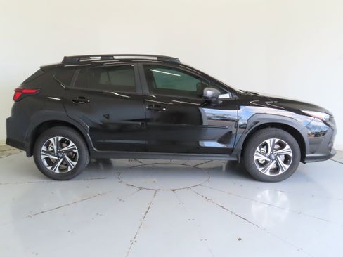 New 2026 Subaru Crosstrek 2.0i Premium image 2