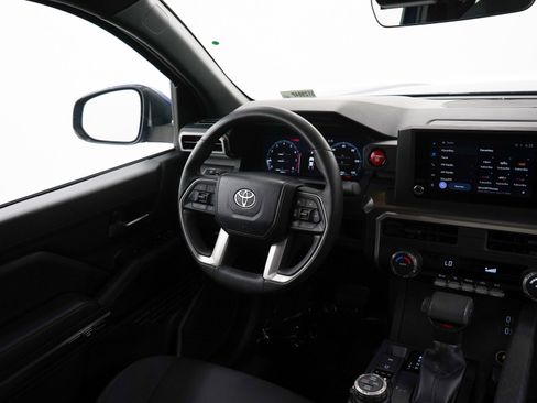 Used 2024 Toyota Tacoma TRD Off-Road image 13