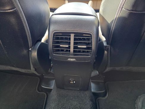 Used 2021 Ford Escape SEL image 21