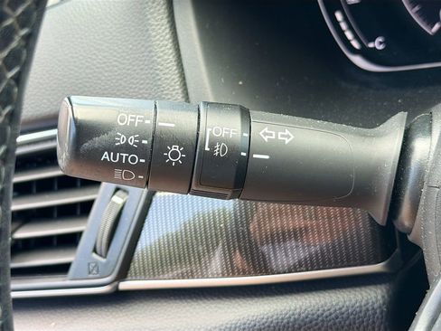 Used 2021 Honda Accord Sport image 16