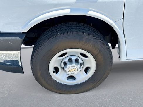 New 2025 Chevrolet Express 3500 w/ Power Convenience Package RWD image 10