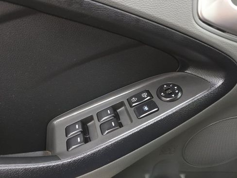 Used 2017 Kia Forte LX w/ LX Popular Package FWD image 27
